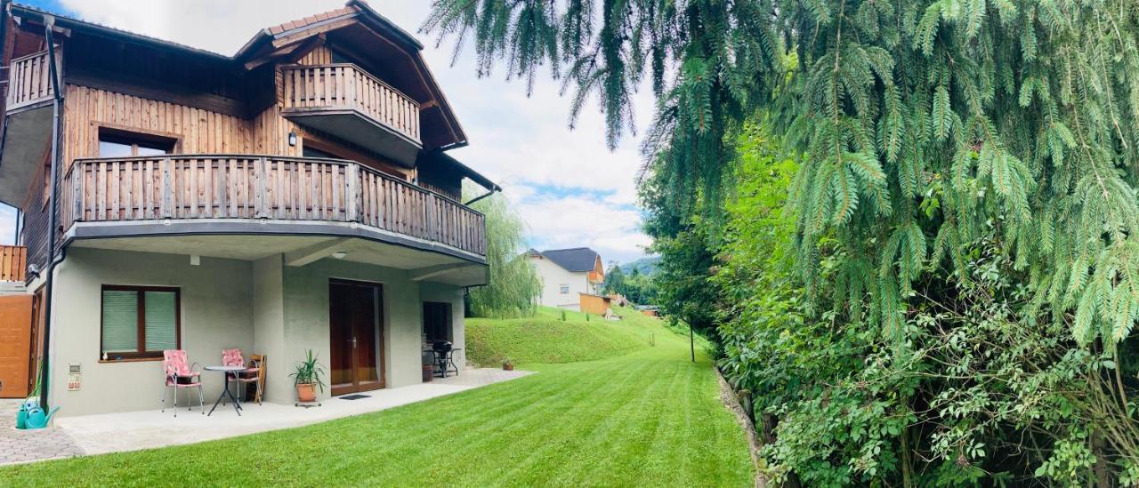 Family House Apartma Мозирье Экстерьер фото